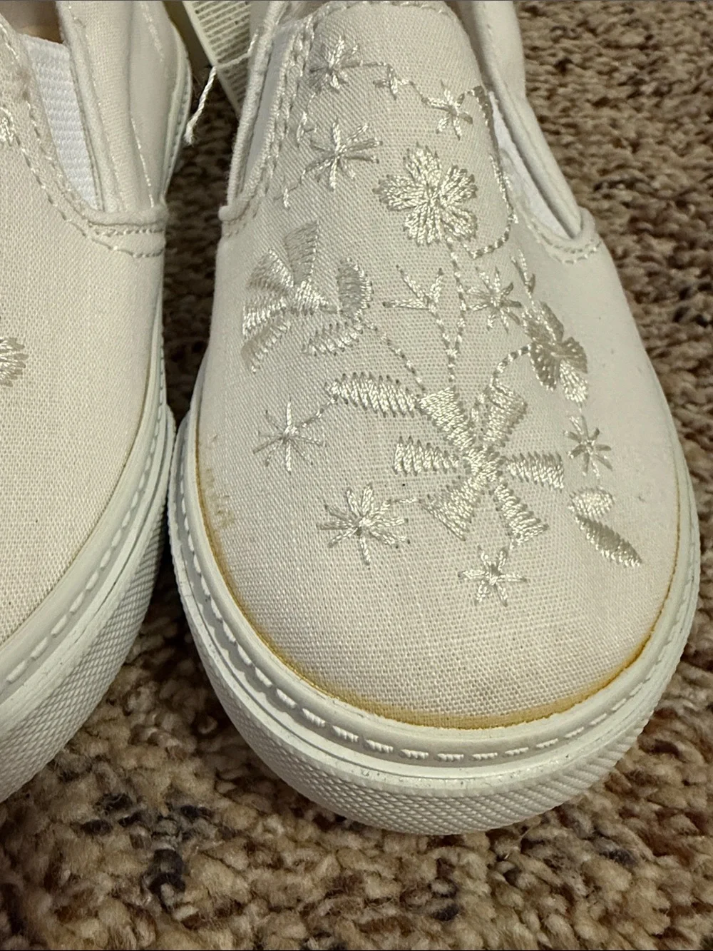 Baby Gap Embroidery Floral White Slip On Shoes Flawed Read ⬇️